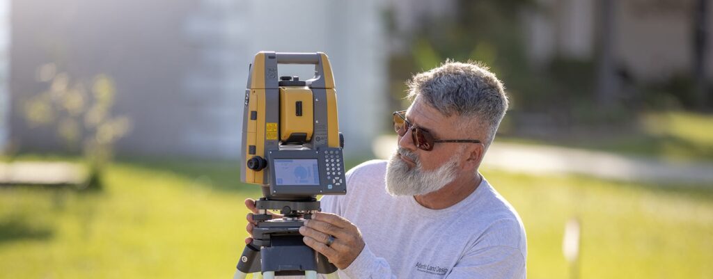 TOPCON TS 1600 X 626 1024x401